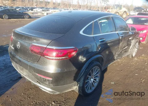 2020 Mercedes-Benz Glc 300 Coupe 4Matic z USA, uszkodzony, nr VIN WDC0J8EB0LF675056